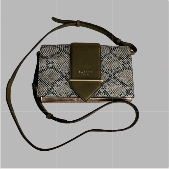 Radley London Woman Crossbody Handbag - Picture 12 of 15